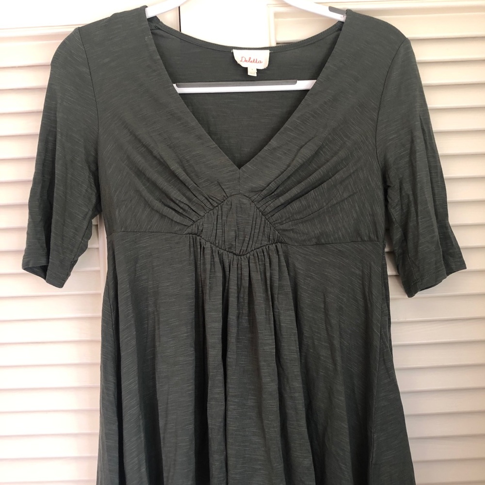 Deletta (Anthropologie) | Three Quarter Sleeve Top